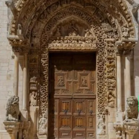 Claustro Mirti * Altamura